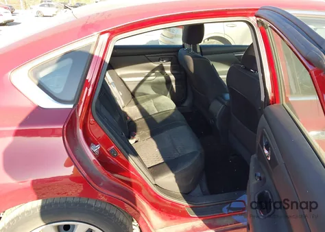 2018 Nissan Altima 2.5 S z USA, uszkodzony, nr VIN 1N4AL3AP1JC277416